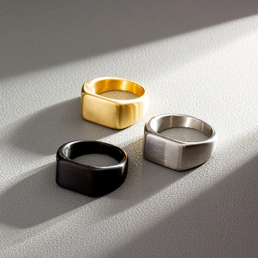 Marino Signet Ring