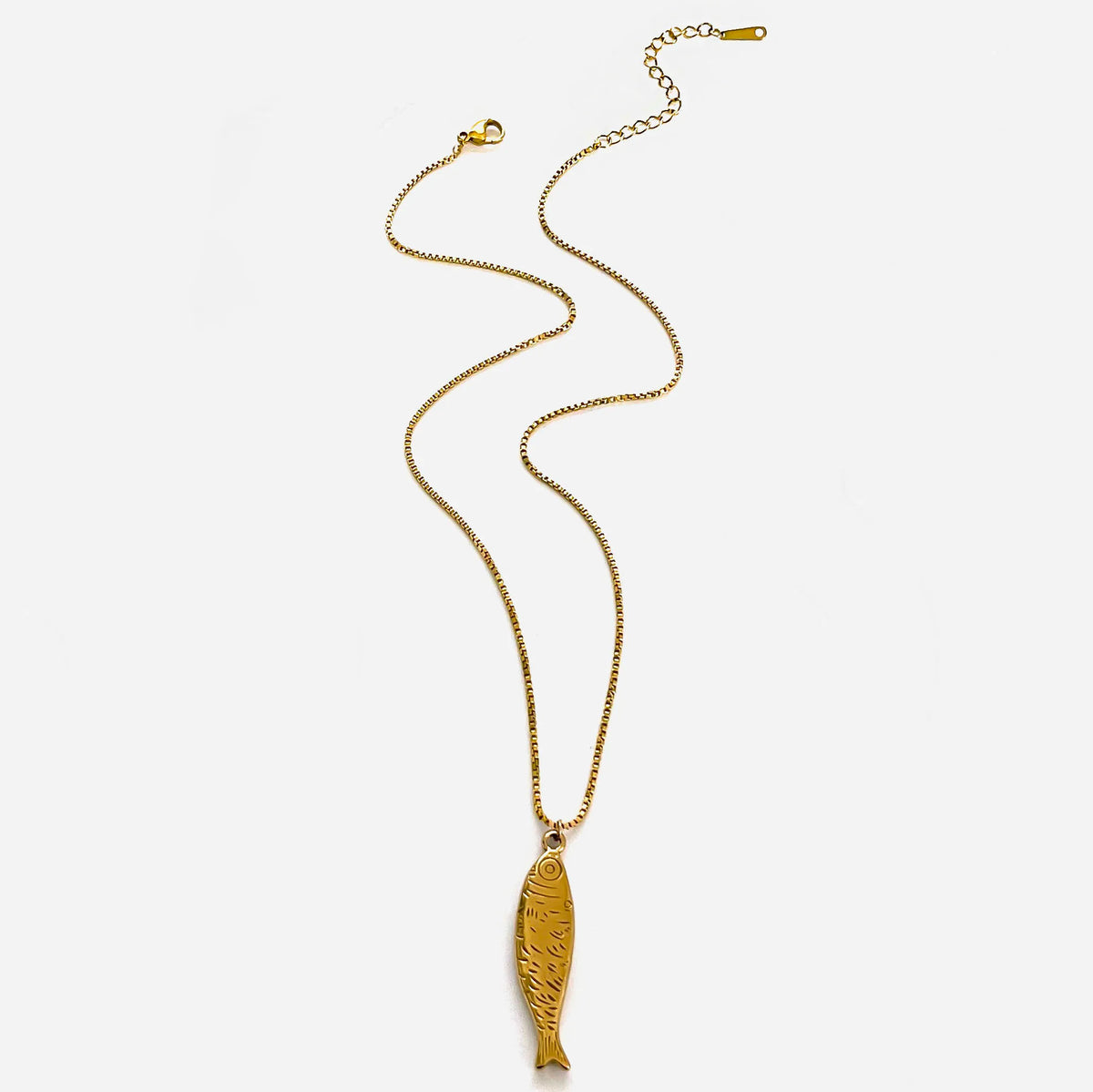 Pescadito Pendant Necklace