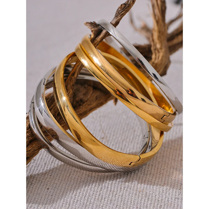 Aura Smooth Bangle