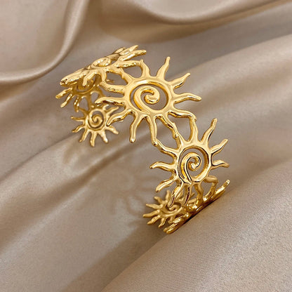 Soleil Spiral Cuff