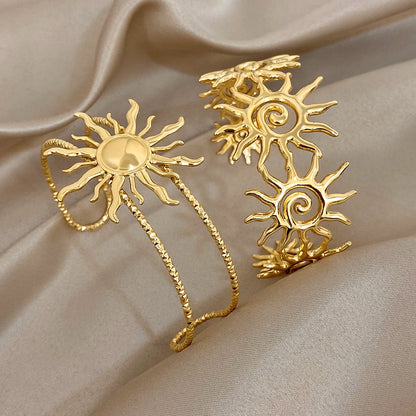 Soleil Spiral Cuff