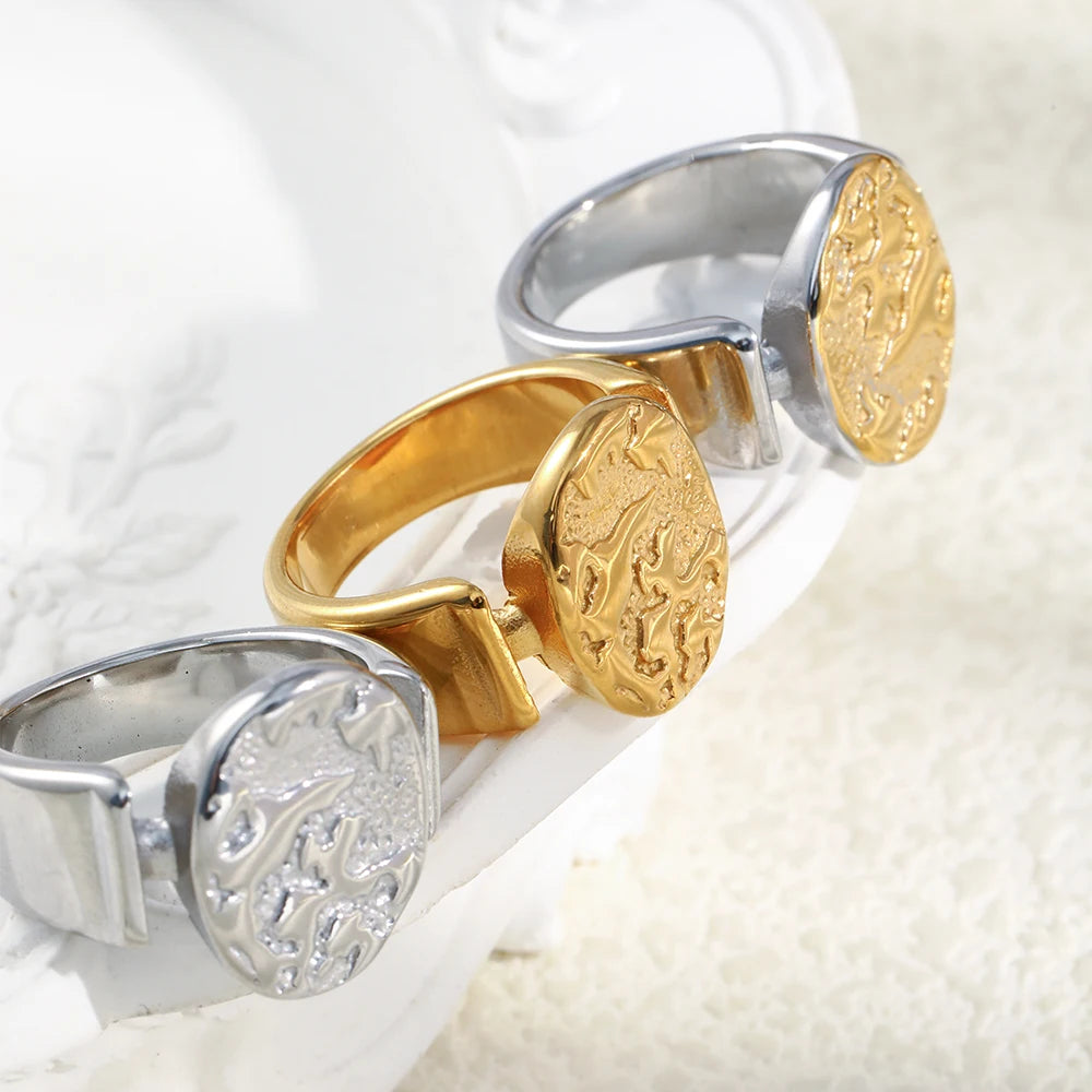 Planeta Relief Oval Ring