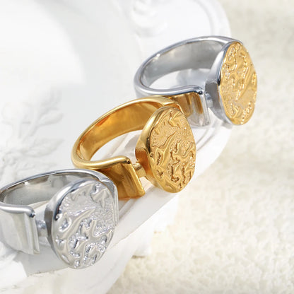 Planeta Relief Oval Ring
