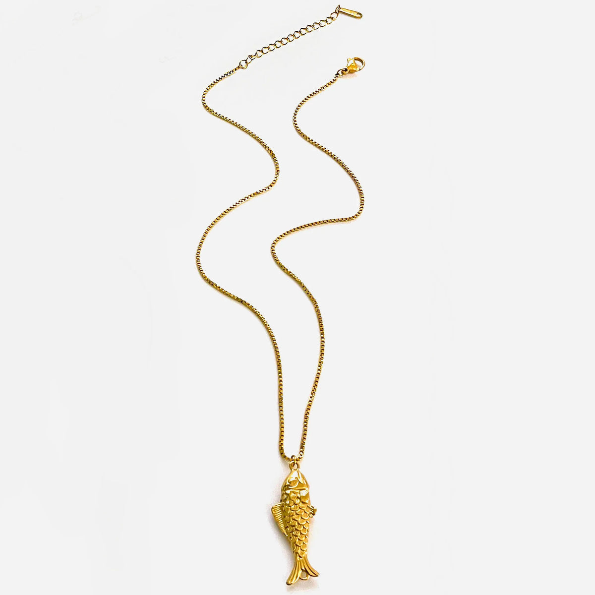 Pescadito Pendant Necklace