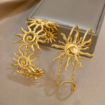 Soleil Spiral Cuff