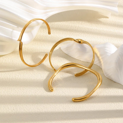 Oleaje Twisted Wave Cuff