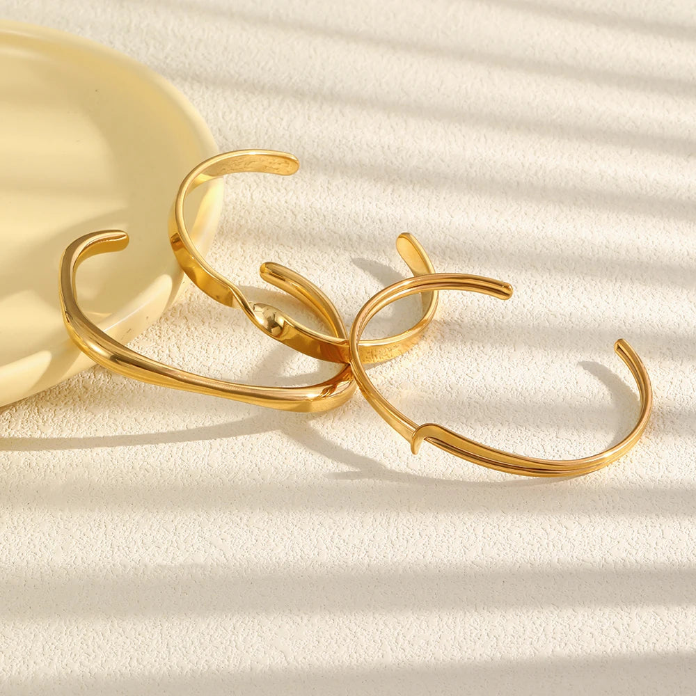 Oleaje Twisted Wave Cuff