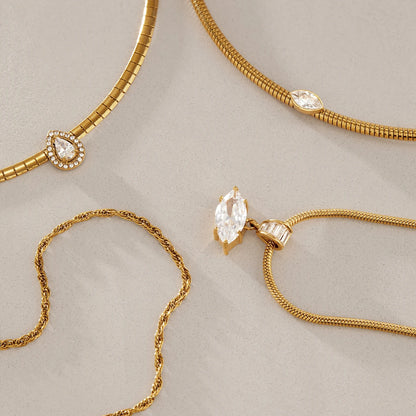 Brisa Zircon Pendant Necklace