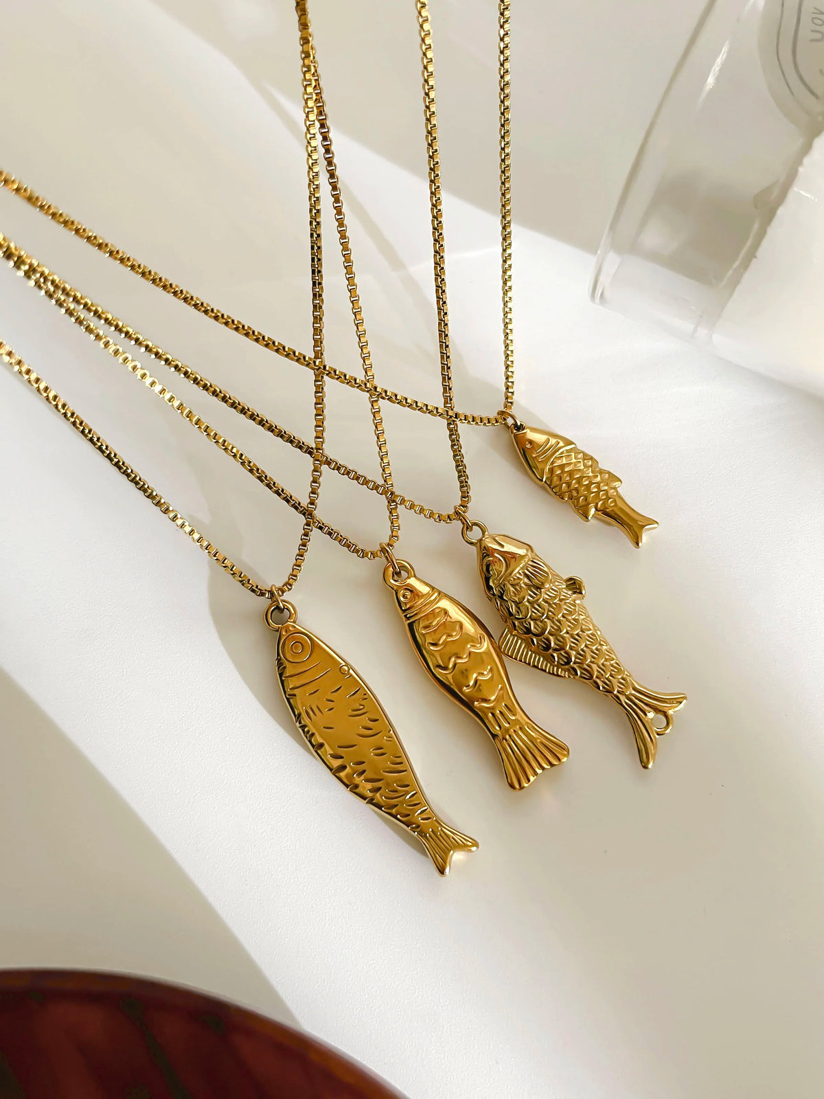 Pescadito Pendant Necklace