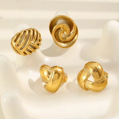 Ola Twisted Wide Ring