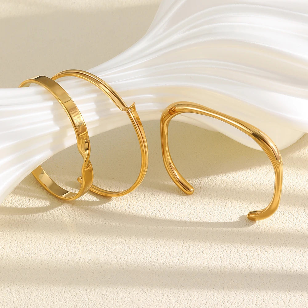 Oleaje Twisted Wave Cuff
